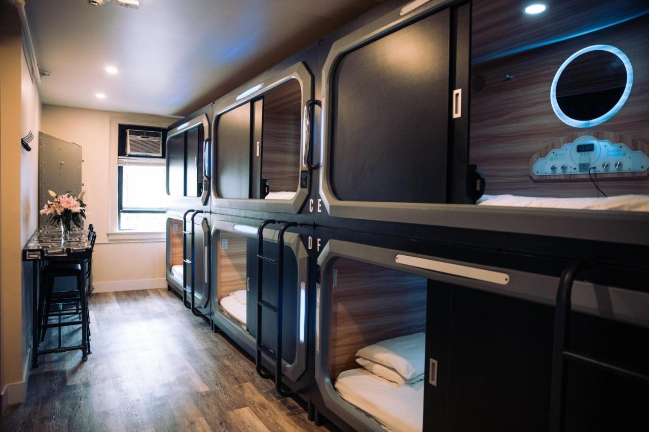 1 BED A 6 BED MIX LUXURY POD PVT SHOWER,1623769816:JPEG